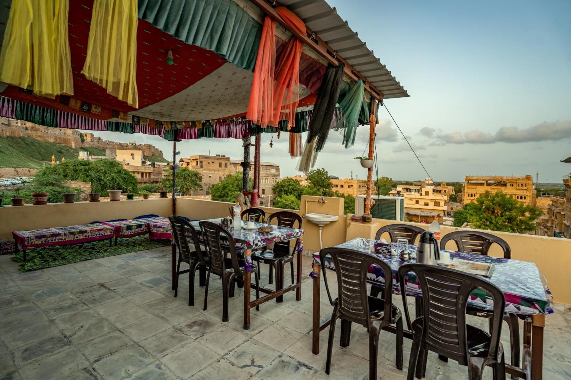 Relax Inn Jaisalmer Dış mekan fotoğraf