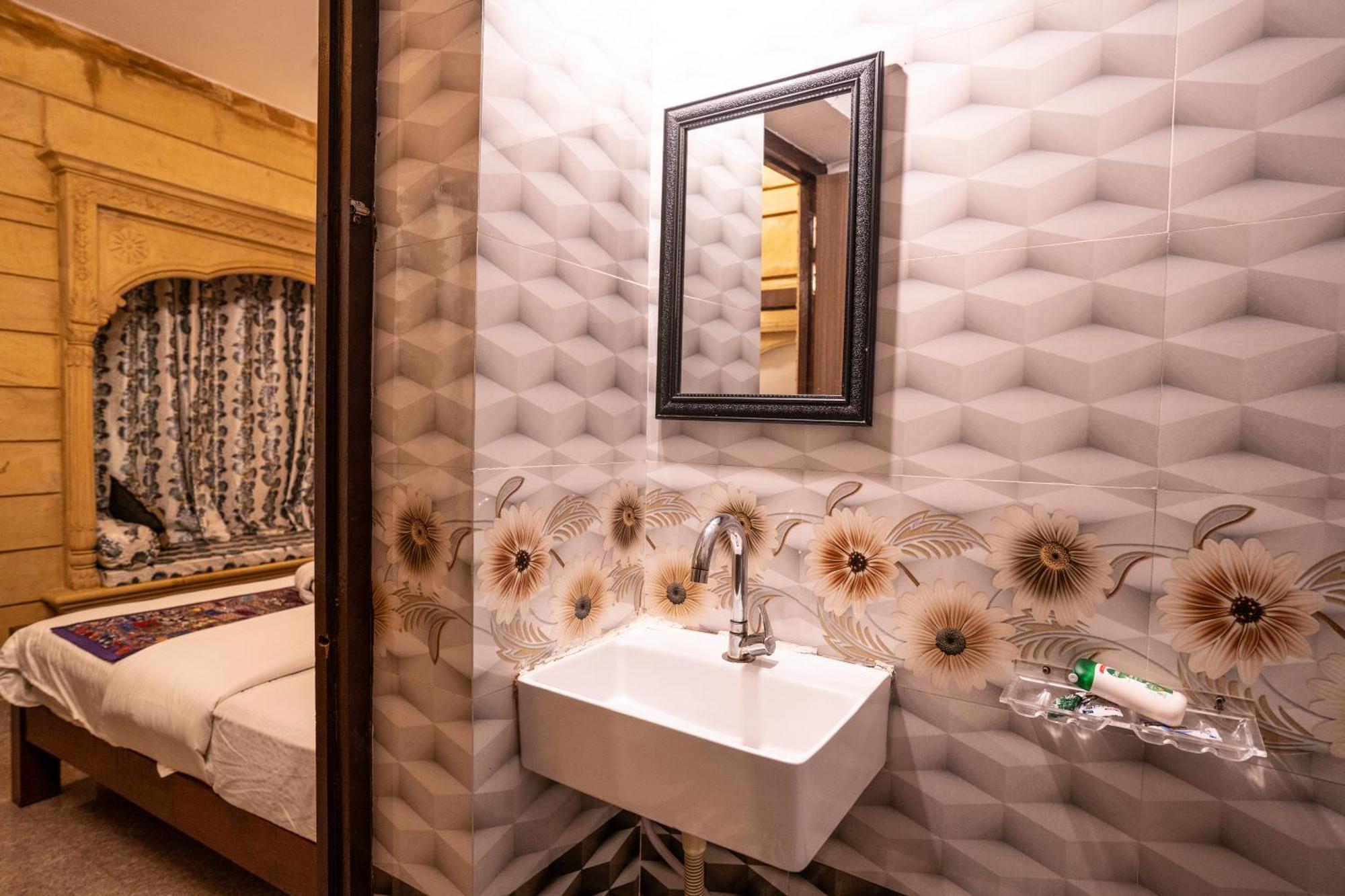 Relax Inn Jaisalmer Dış mekan fotoğraf